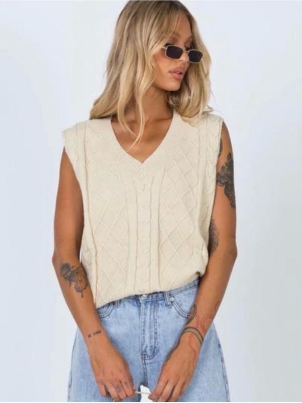 Princess Polly Cream Cable Knit Cropped Sweater Vest - Picture 5 of 15